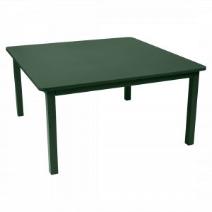 TABLE 143 X 143 CM