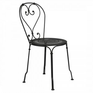 CHAISE