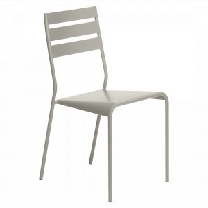 CHAISE