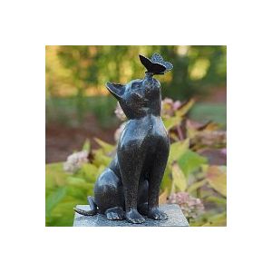 Statue chat et papillon en bronze