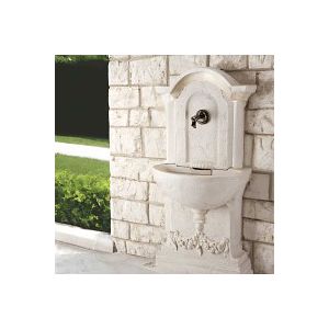 Fontaine murale ext&eacute;rieure avec robinet H. 150cm