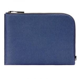 Coque Incase Facet Sleeve en tissu recyclé bleu marine pour MacBook Pro 14 (2021)