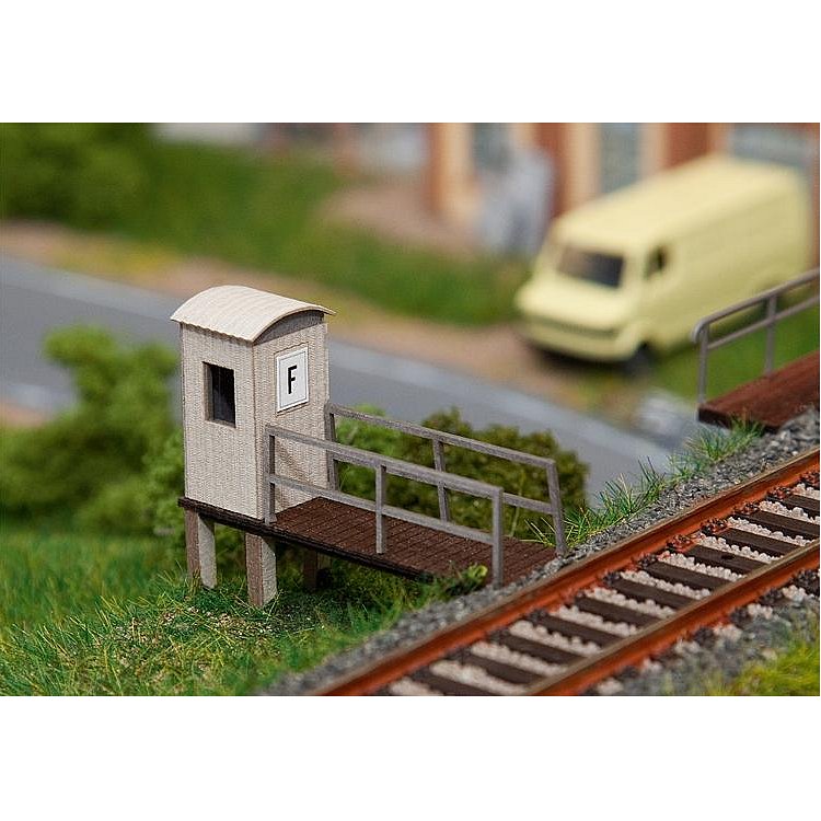 Lot De Fûts Et Bidons Allemands En Résine 3D échelle 1:87 (HO) - Pour Dioramas Et Réseaux Ferrés
